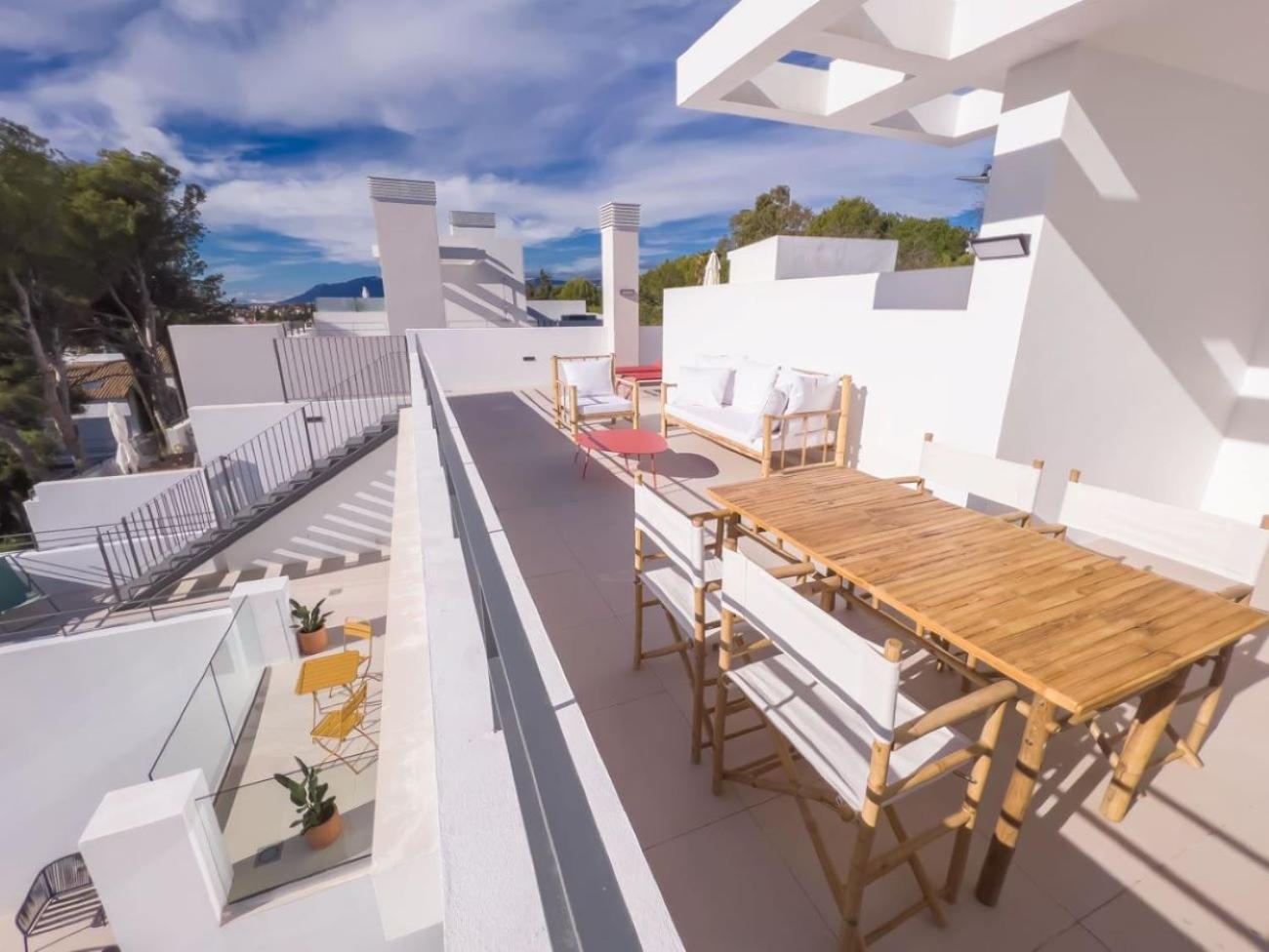 Penthouse On The Golden Mile Marbella Exterior photo