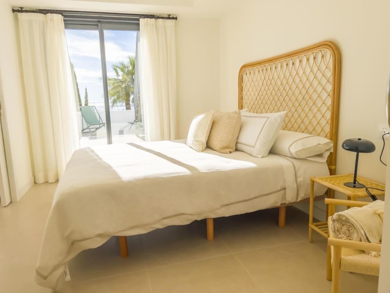 Penthouse On The Golden Mile Marbella Exterior photo