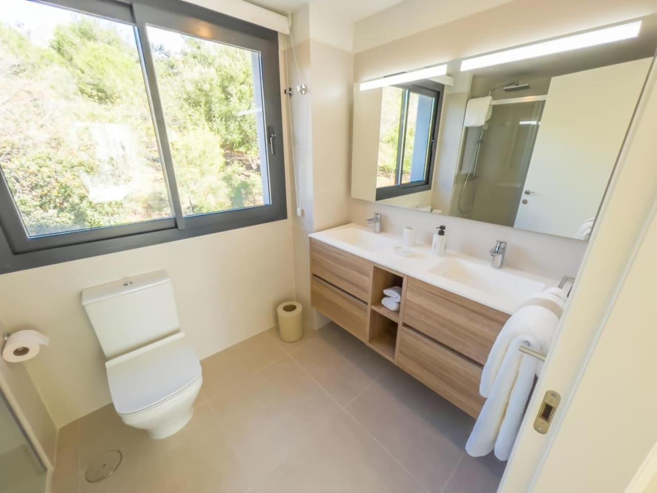Penthouse On The Golden Mile Marbella Exterior photo