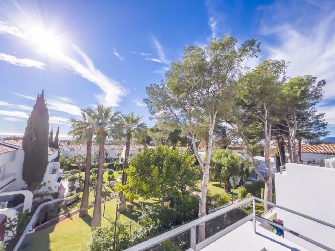 Penthouse On The Golden Mile Marbella Exterior photo