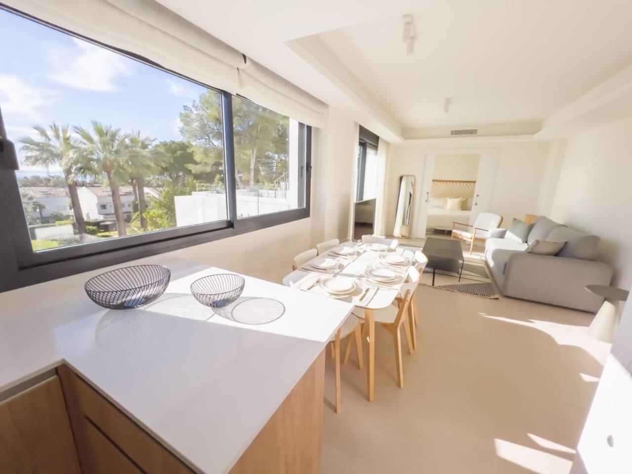 Penthouse On The Golden Mile Marbella Exterior photo